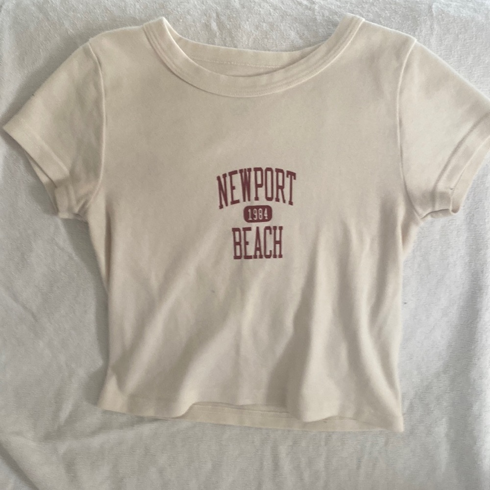 Brandy Melville Newport Tee